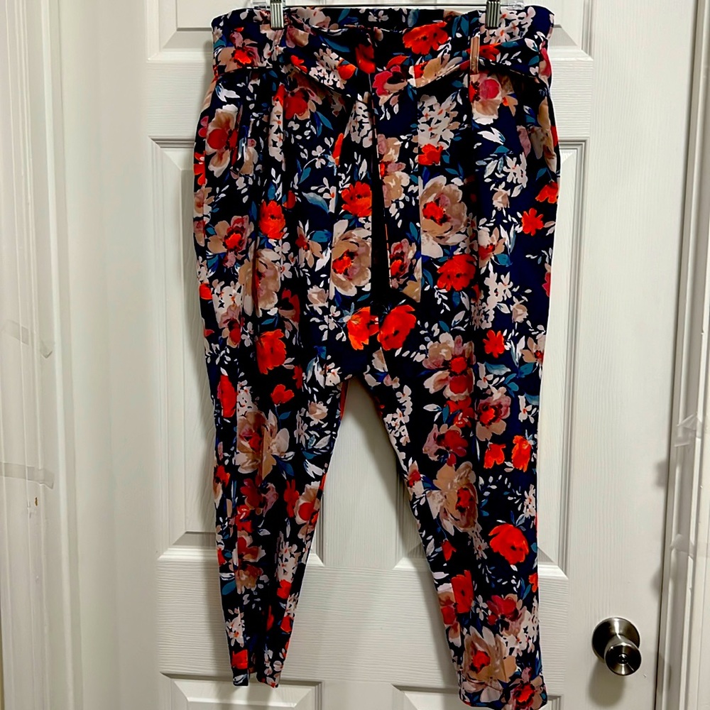 Paper Bag Gathered Waist Floral Trousers